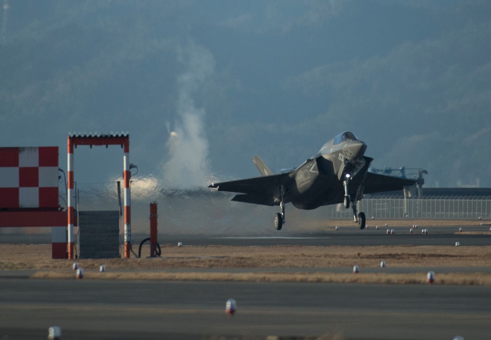 F-35B Lighting II training flights