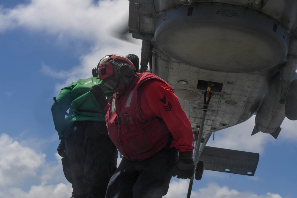 Sailors Practice for a Vertical Replenishment-at-Sea aboard USS Wayne E. Meyer (DDG 108)