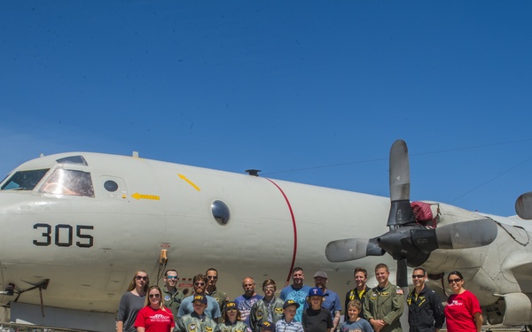 Children Visit VX-30