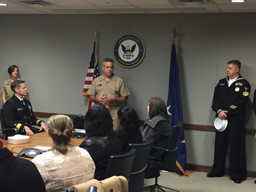 CNP Meets with Navy Recruiters of the Year