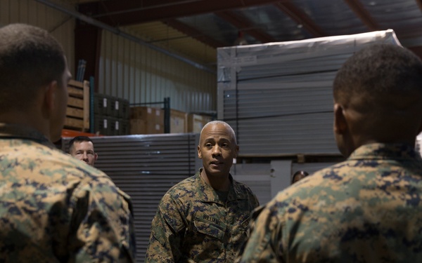 One-star general visits SPMAGTF-CR-AF Marines