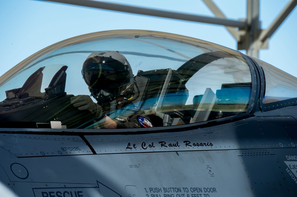 149th AMXS maintains F-16 Fighting Falcon