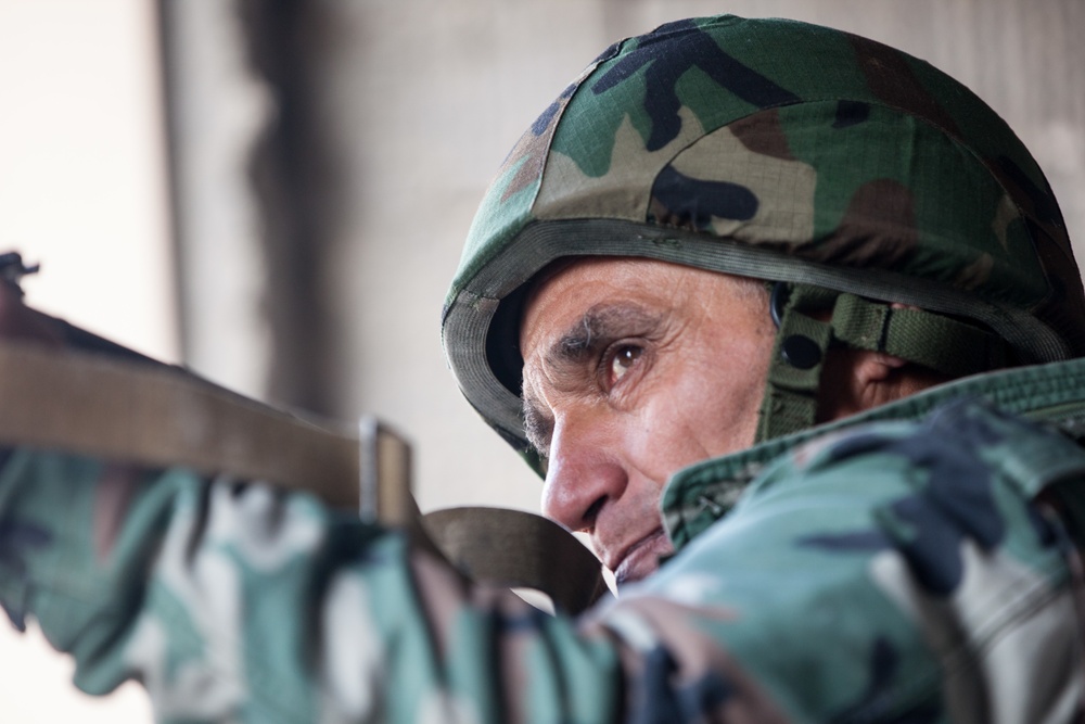 Norwegians train Zeravani soldiers