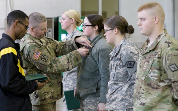 Military Police Officers Receive Awards