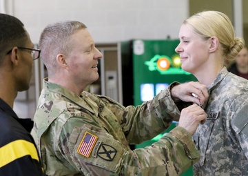 Military Police Officers Receive Awards
