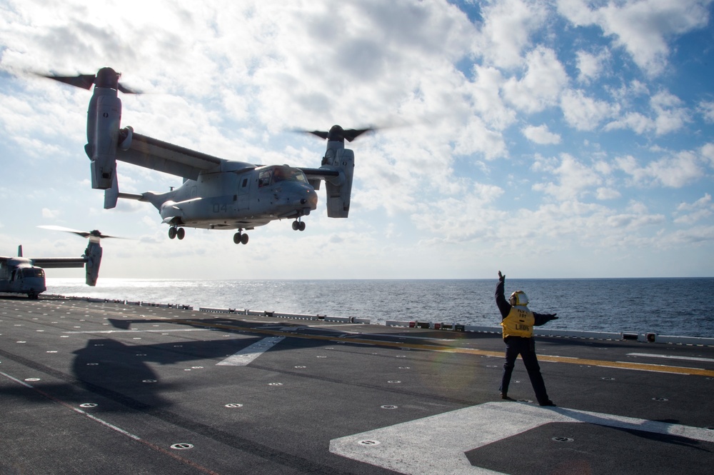 Flight operations aboard USS Bonhomme Richard (LHD 6)
