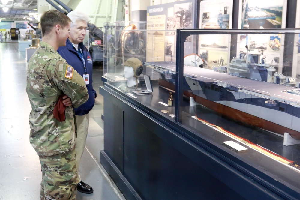Paratroopers visit USS Yorktown, MoH museum