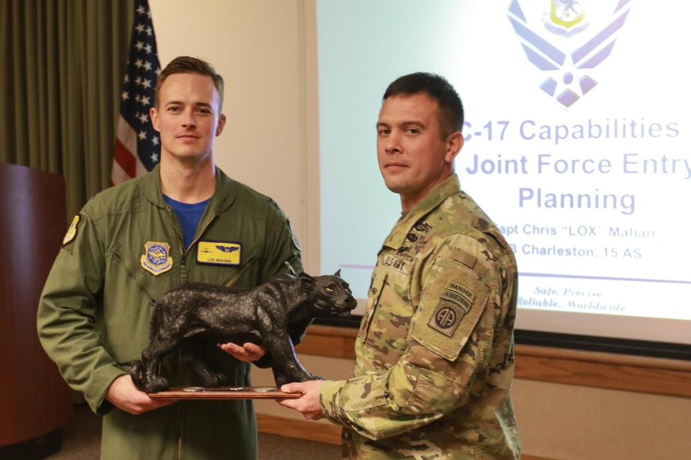 Army, Air Force develop JFE relationship