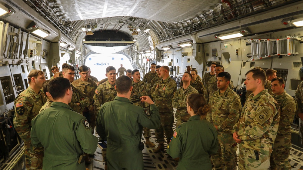 Paratroopers, Air Force come together for development