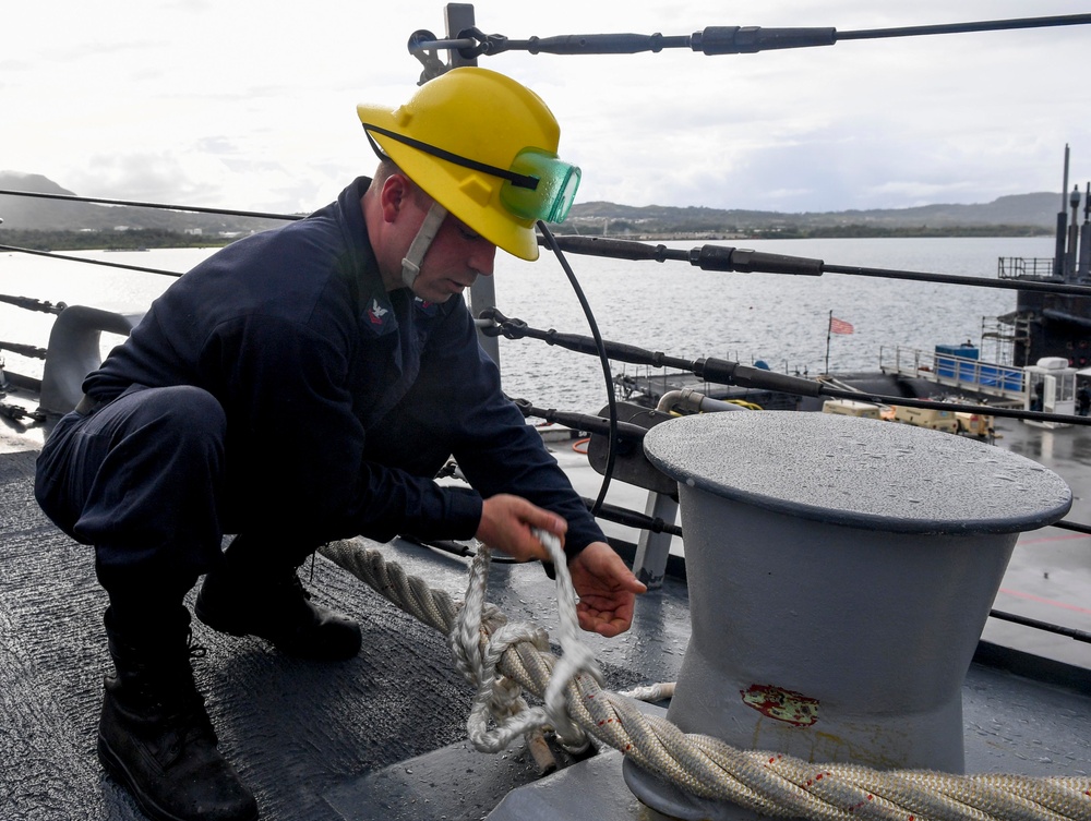 USS Wayne E. Meyer (DDG 108) Arrives in Guam