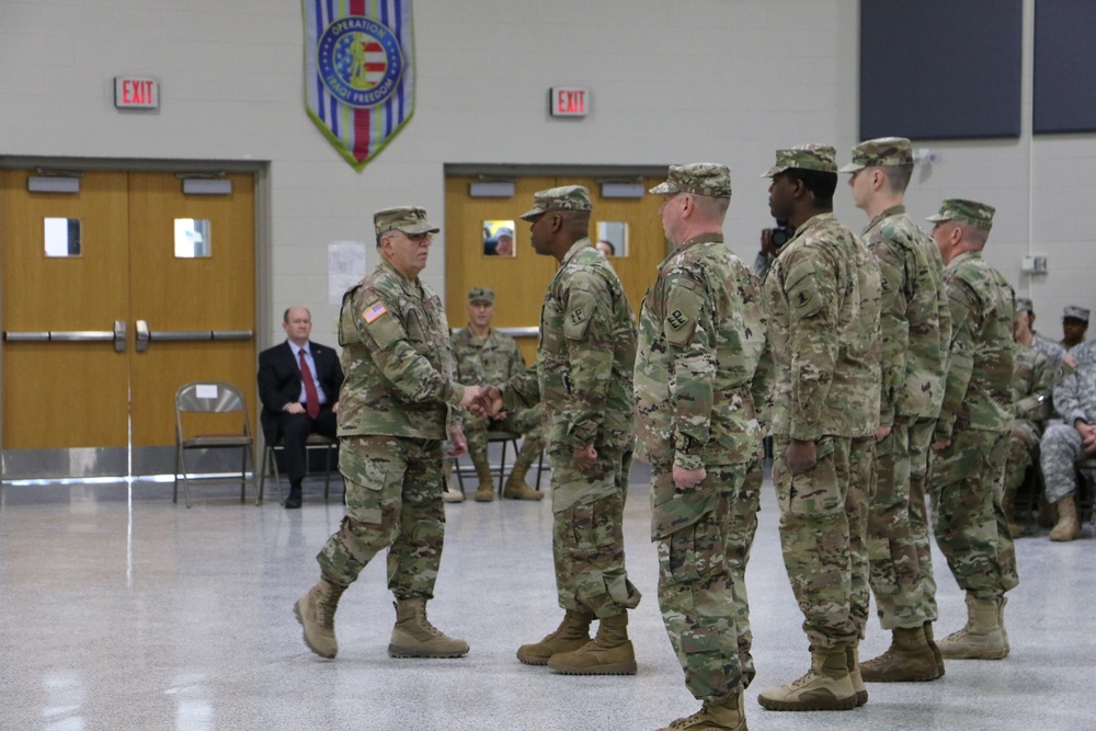 261st Theater Tactical Signal Brigade Soldiers Deploy