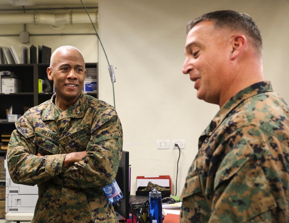 Brig. Gen. Williams visits CLB-8 Marines in Italy