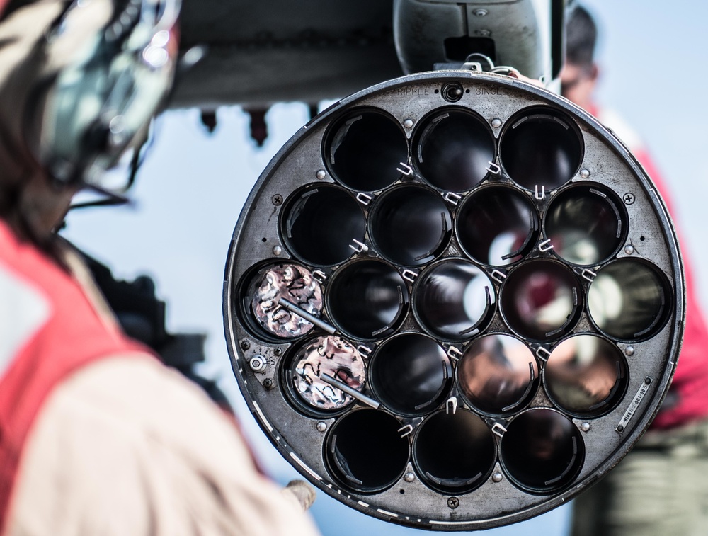 Aviation Ordnance Marines arm Cobras