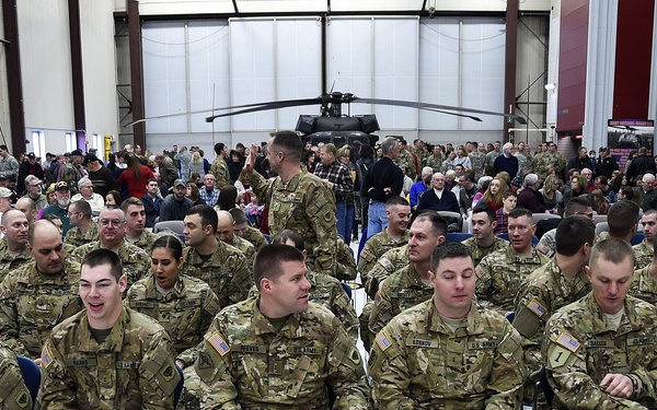 Wisconsin Army Guard aviators to deploy to Middle East