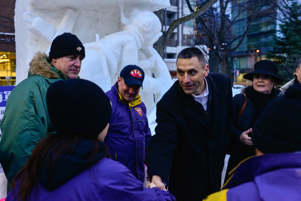 Rear Adm Carter Visits Sapporo Navy Snow Team