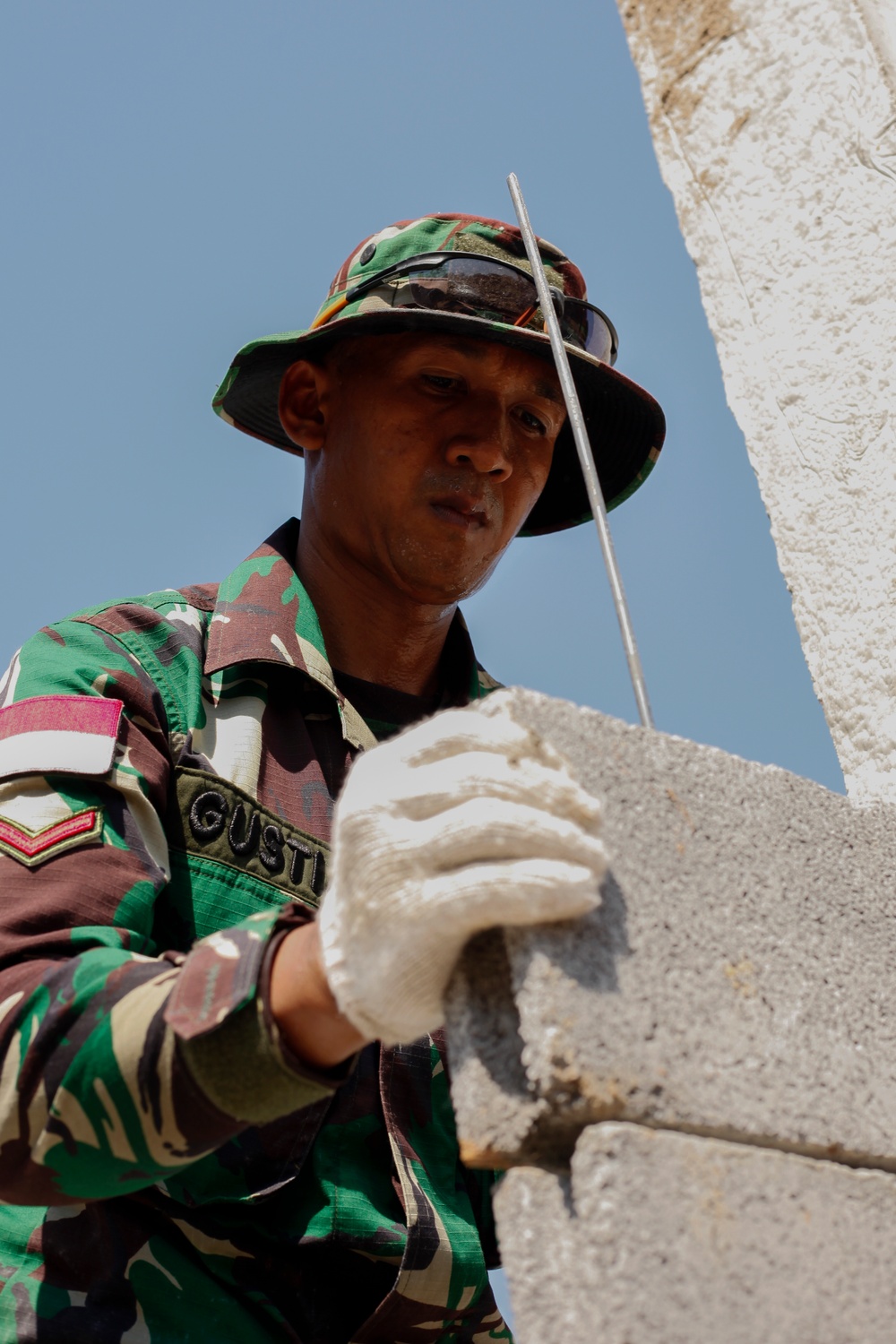 Cobra Gold 17, Construction At The at Ban Tha Kham Rai Duea Samakee School