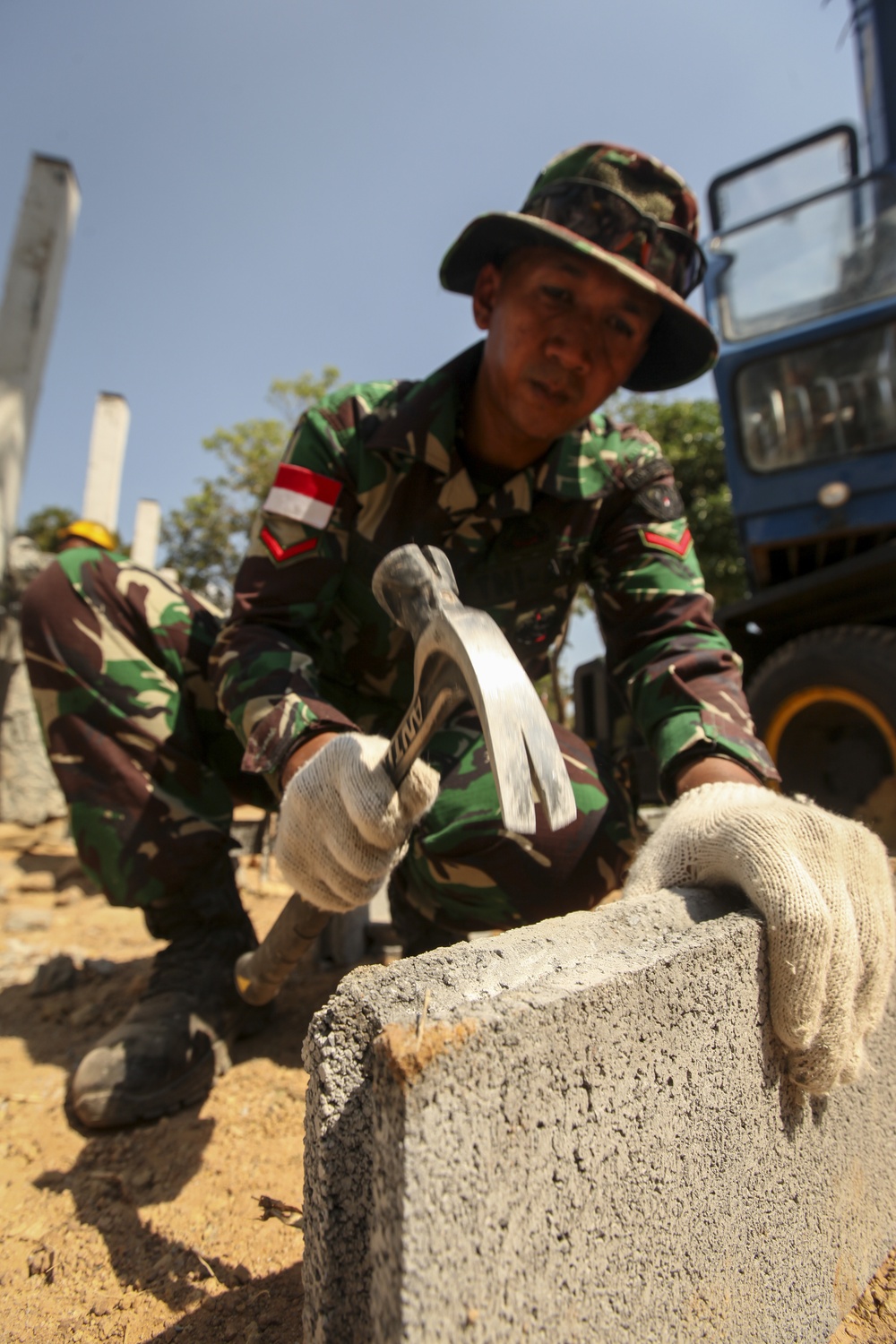 Cobra Gold 17, Construction At The at Ban Tha Kham Rai Duea Samakee School