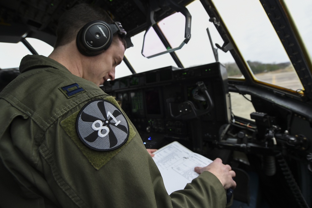 Little Rock Airmen first to test C-130J upgrade