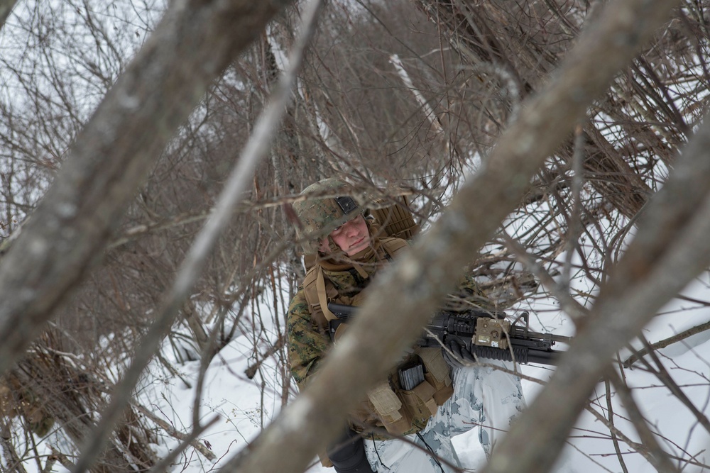 1/25 Improves Cold Weather Operations, Integrates with Canadian Armed Forces