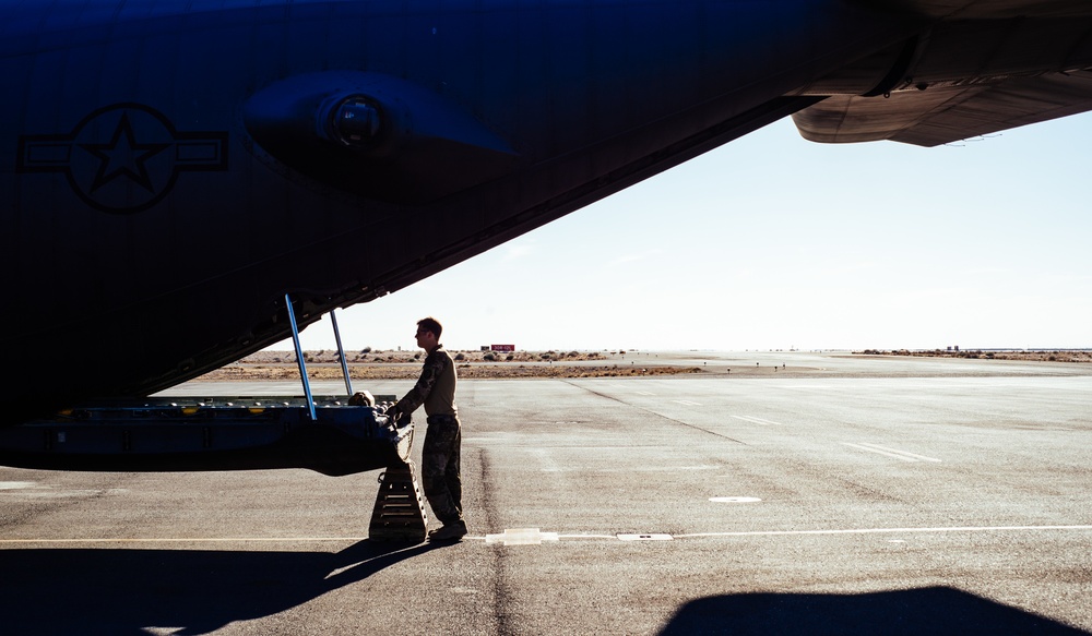 Illinois ANG delivers airpower to aid Mosul offensive