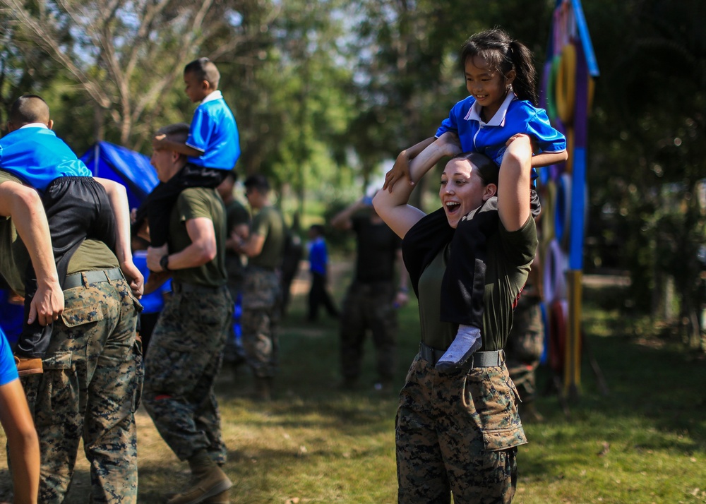 CLB-4 Marines Play Games with Students at the Juksamed School, During Cobra Gold 2017