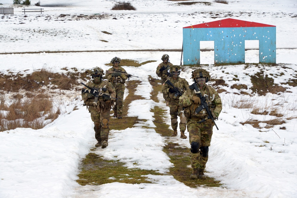 2/503rd Infantry Battalion (Airborne) conduct training at GTA