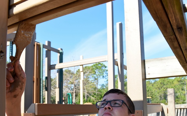 IW Students Assist with Park Restoration