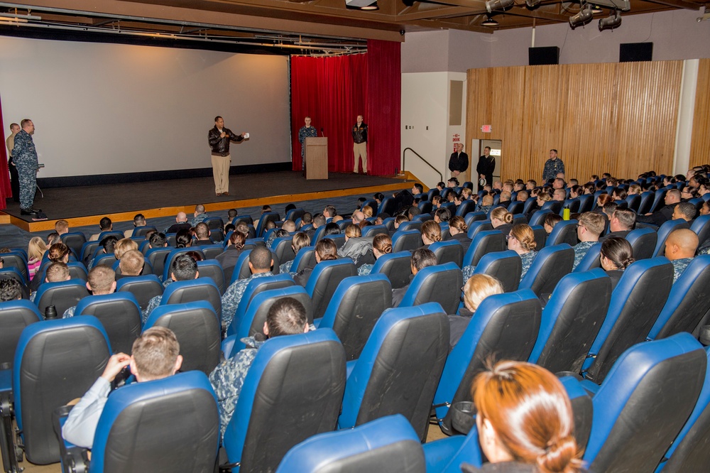 Naval Base Kitsap Receives Installation Excellence Award