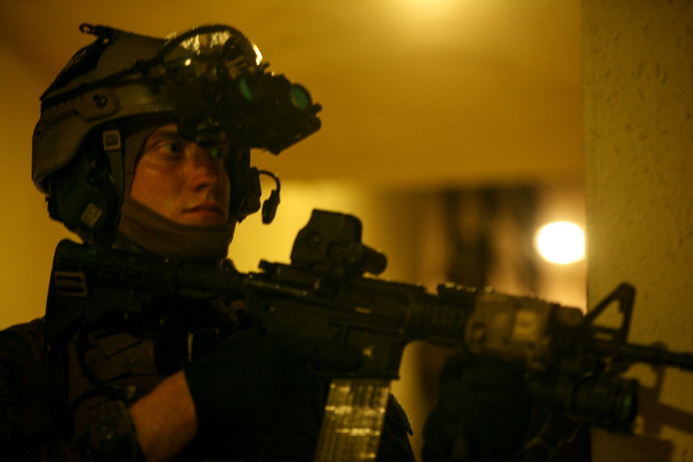 31st MEU Maritime Raid Force refines urban tactics