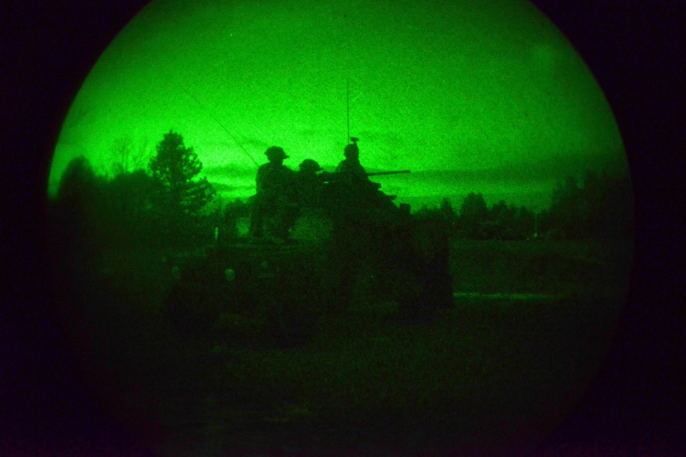 Lipizzaner III exercise: .50-caliber machine gun night.
