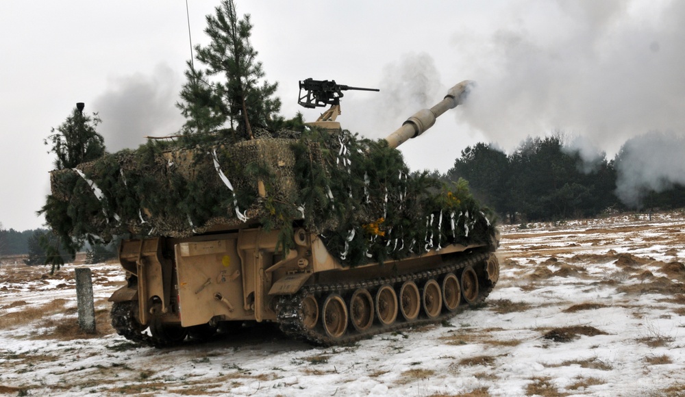 3-29 FA, 4TH ID fires first 155mm rounds in Poland