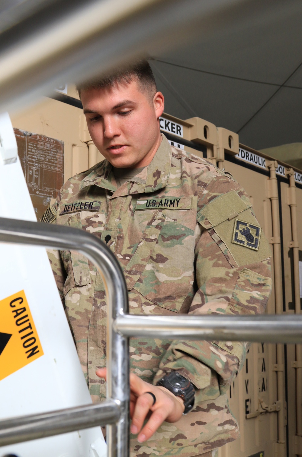 Humble Soldier awarded AAM for excellence on Salvage Diver Board