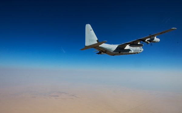 VMGR-352 Tanker Exercise