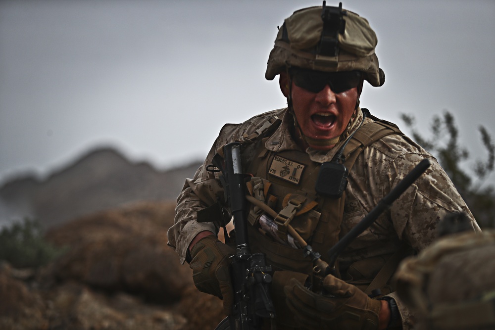 1st Battalion, 3rd Marines tear up Range 400