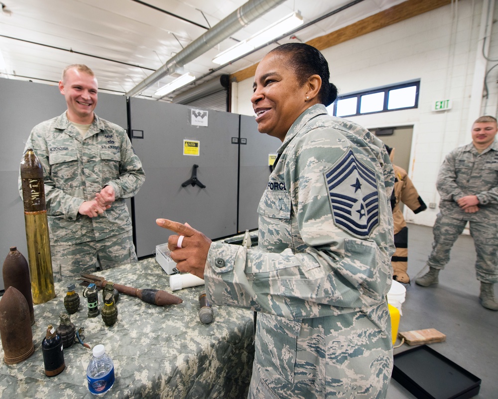 AMC/CCC Visits Travis AFB