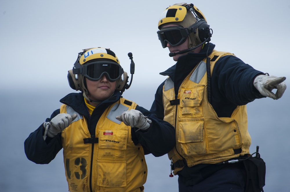 USS America conducts SCATT Exercise