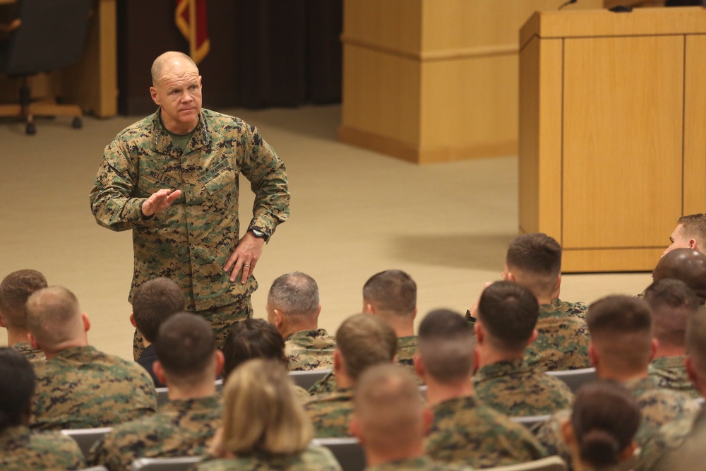 CMC speaks to Task Force Southwest Marines