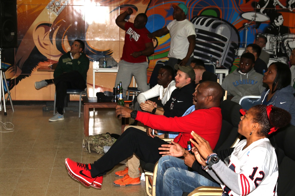 Camp Arifjan gathers for Super Bowl 51