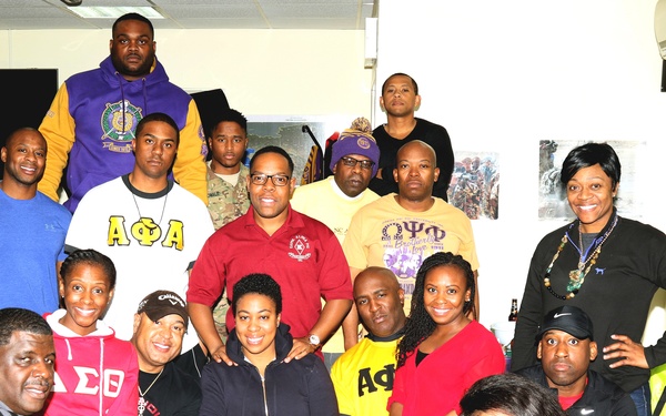 Camp Arifjan gathers for Super Bowl 51