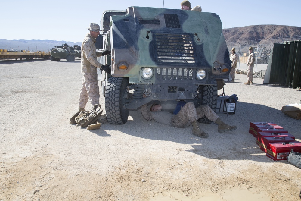 Marines and Soldiers train with RFID and Shout nano in tracking Railops