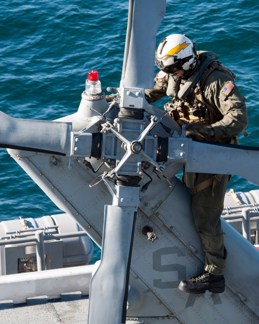 USS America conducts ammo on-load
