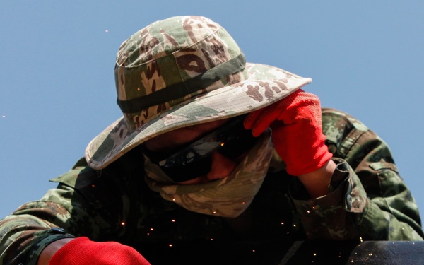 Cobra Gold 17, Construction At The at Ban Tha Kham Rai Duea Samakee School