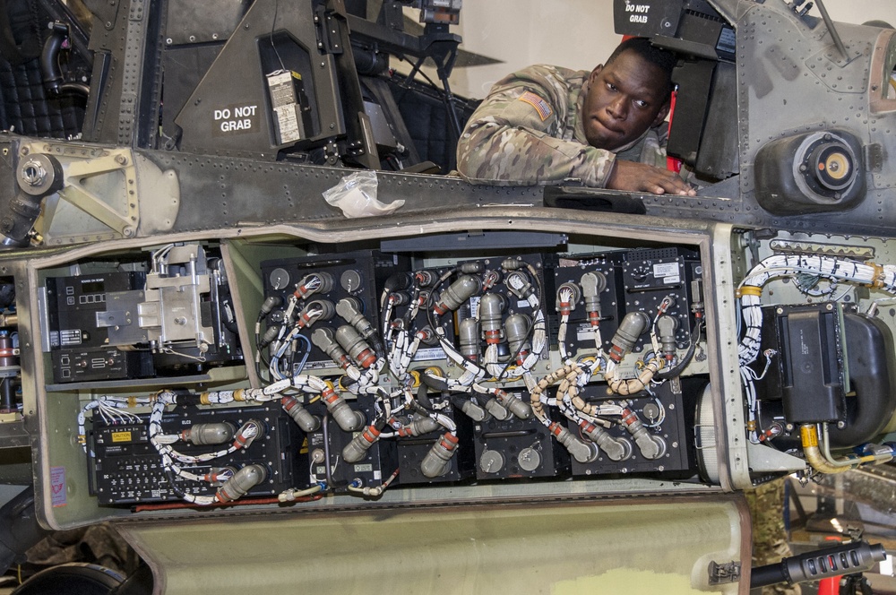 AH-64 Phase Maintenance Inspection