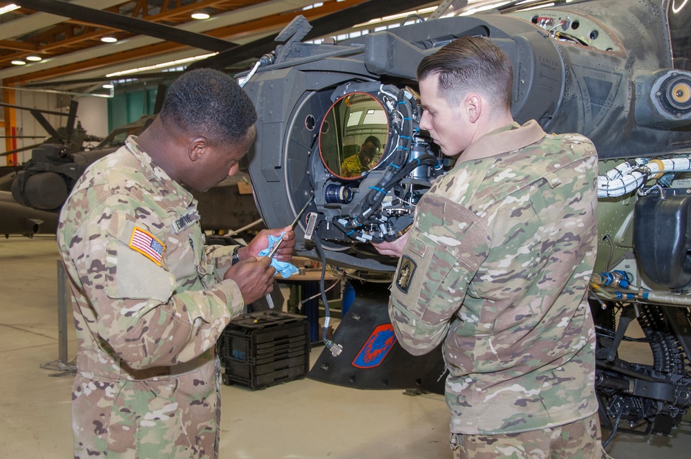 AH-64 Phase Maintenance Inspection