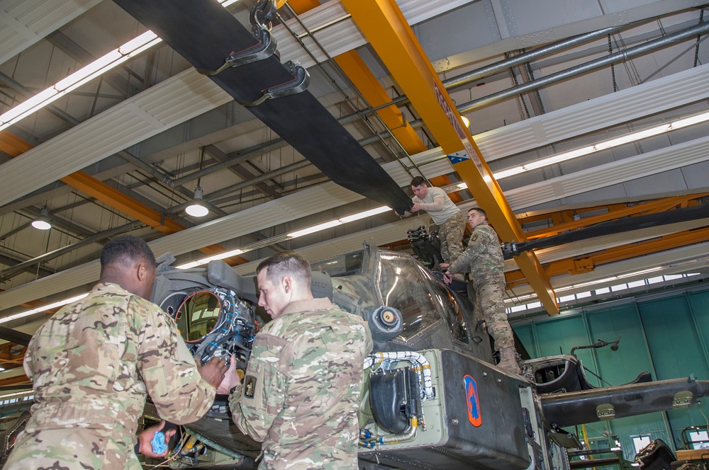 AH-64 Phase Maintenance Inspection