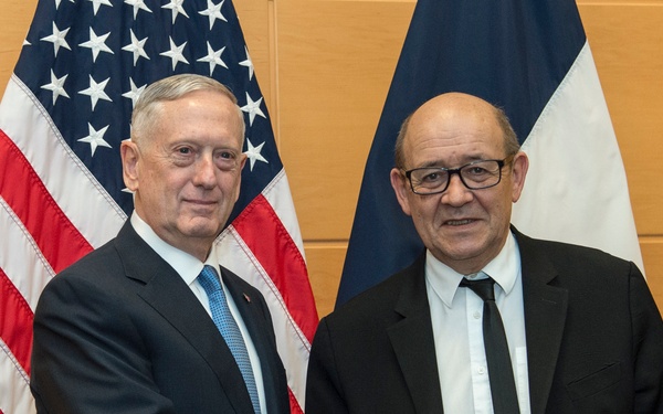 SD meets with French MOD Jean-Yves Le Drian