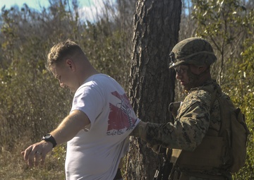Hands up!: 2nd LE Bn FEX