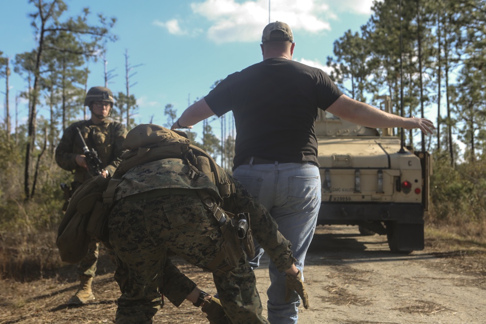 Hands up!: 2nd LE Bn FEX