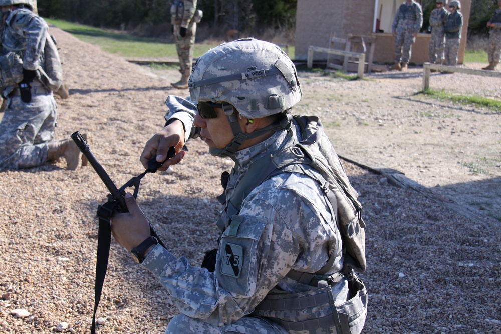 Southern Division, 75th Training Command, Conducts Best Warrior Competition