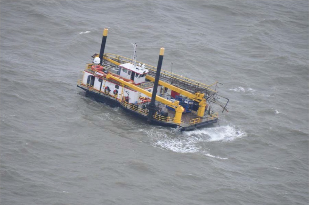 Coast Guard rescues lift boat crewmembers